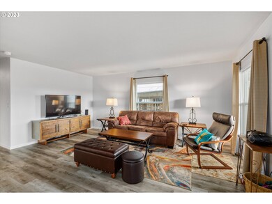 835 SE 1st Ave unit 4, Canby, OR 97013 - photo 7