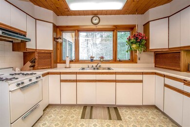 12 Douglas Ln, Albany, NH 03818 - photo 5