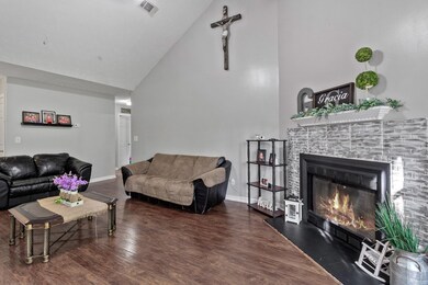 656 Mcentire Cir, Chatsworth, GA 30705 - photo 4