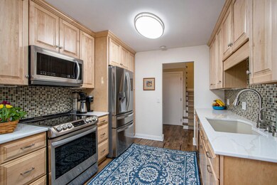 011_3643woodcliff_21
