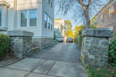 49 Hathorne St unit B, Salem, MA 01970 - photo 2