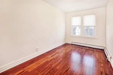 55 Broadman Pkwy unit 2, Jersey City, NJ 07305 - photo 2