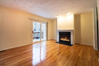 555 Main St unit 15, Woburn, MA 01801 - photo 6