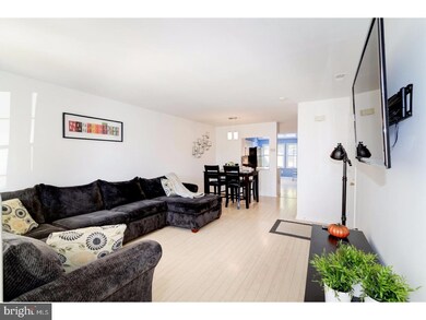 139 Carriage Ln, Swedesboro, NJ 08085 - photo 4