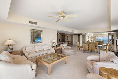 Living/Dining Area