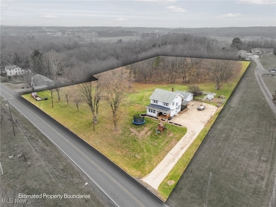 3840 Waynesburg Dr SE, Canton, OH 44707 - photo 5