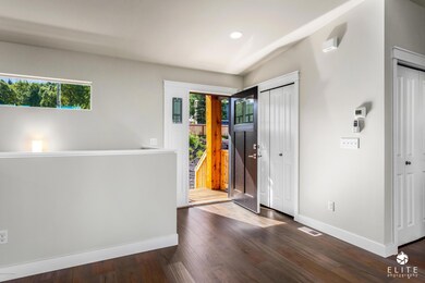 8104RabbitHillDr(9of24)