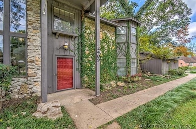 2409 Dorchester Dr, Bartlesville, OK 74006 - photo 2