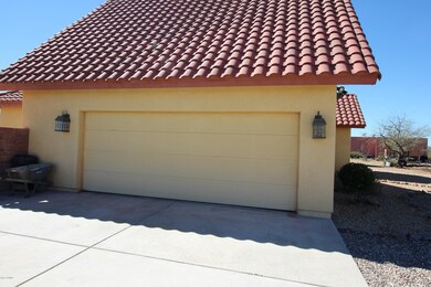 Large 2 car garage