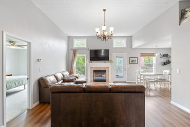3102 Menzola Drive-15.jpg-SMALL
