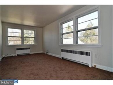 1655 Horseshoe Pike unit 4, West Brandywine, PA 19343 - photo 4