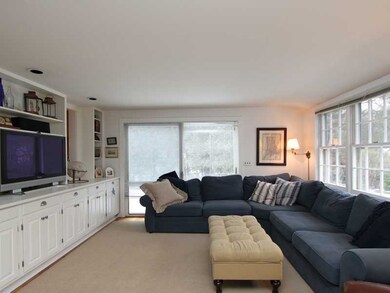 37 Wesskum Wood Rd, Riverside, CT 06878 - photo 5