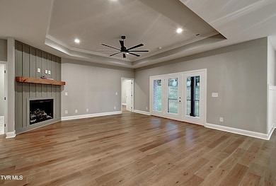 746 Hunts Terrace Dr, Kingsport, TN 37663 - photo 5