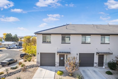 184 W 300 N unit 8, Washington, UT 84780 - photo 2