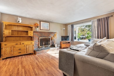 11 Dale Ave, Leominster, MA 01453 - photo 5