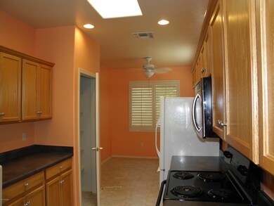 PANTRY TOO