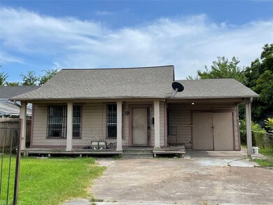 312 King St, Houston, TX 77022 - photo 4