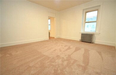 590 Main St unit 4, Slatington, PA 18080 - photo 2