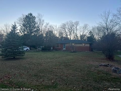 6886 E Nashway, West Bloomfield, MI 48322 - photo 3