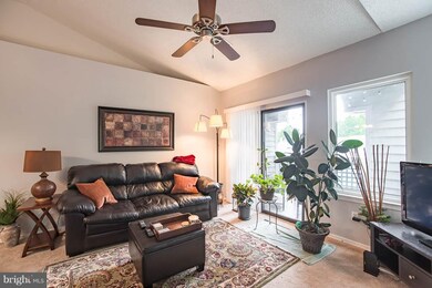 11737 Summerchase Cir unit 1737-E, Reston, VA 20194 - photo 2