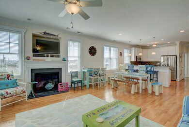 309 S 3rd Ave Kure Beach NC-large-021-4-
