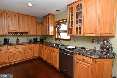 20510 Raceground Rd, Callaway, MD 20620 - photo 6