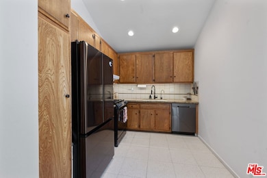 Westpark Condominiums unit 4, Westlake Village, CA 91361 - photo 7