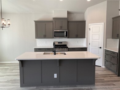 6611 S Yellowood Ave, Broken Arrow, OK 74011 - photo 6