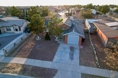 401 Las Palomas Dr, Horizon City, TX 79928 - photo 5