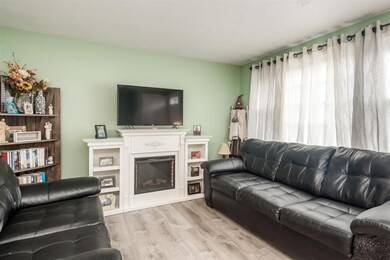 19 Heritage Dr, Allenstown, NH 03275 - photo 5