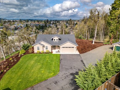 4252 Forsythia St, Springfield, OR 97478 - photo 2