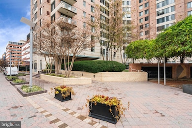 Continental Ballston unit 1011, Arlington, VA 22203 - photo 3