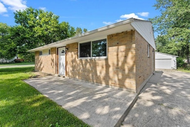 Vilardo Front - from driveway-2