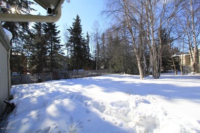 6140 Prosperity Dr unit 110, Anchorage, AK 99504 - photo 2