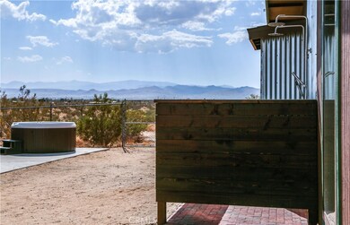 5969 Lorraine Rd, Landers, CA 92285 - photo 7