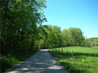 8152 Davison Rd, Oldenburg, IN 47036 - photo 4