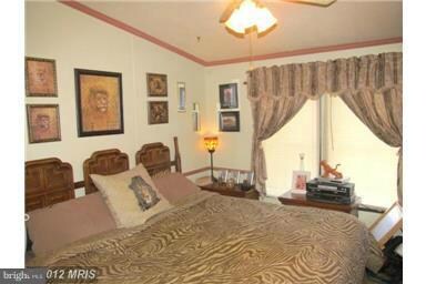 1518 Palm Springs Dr, Chambersburg, PA 17202 - photo 7