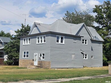 420 N Main St unit 5, Benton, IL 62812 - photo 3