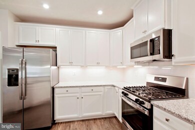 10110 Seattle Slew Ln unit 2D, Laurel, MD 20723 - photo 7