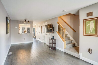 83 Bartemus Trail unit U471, Nashua, NH 03063 - photo 5