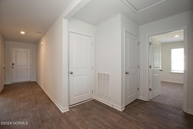Foyer, 2