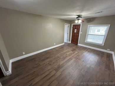 3027 W Cameron St, Tulsa, OK 74127 - photo 4