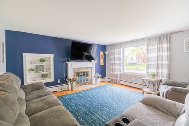 20 Summer St, Fairhaven, MA 02719 - photo 7