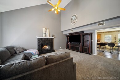 1459 E 138th St, Glenpool, OK 74033 - photo 7