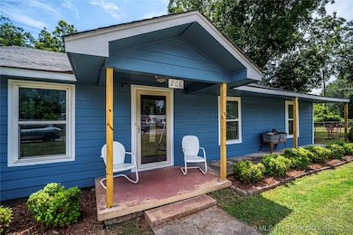 208 E Bird Ave, Davis, OK 73030 - photo 2