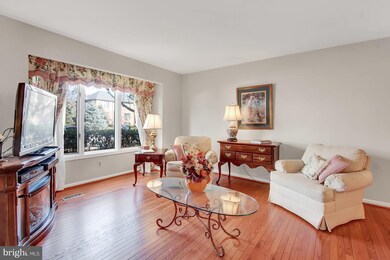 15 Faraday Dr, Lutherville Timonium, MD 21093 - photo 2