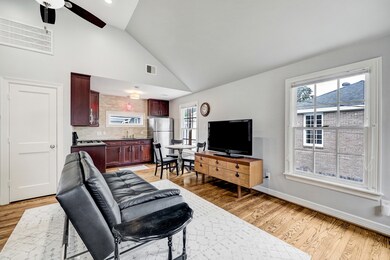 1621 Columbia St unit 1, Houston, TX 77008 - photo 3