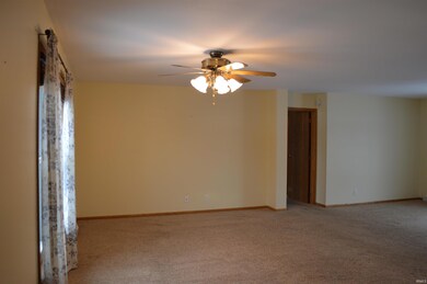 10960 Birdie Ct, Syracuse, IN 46567 - photo 4
