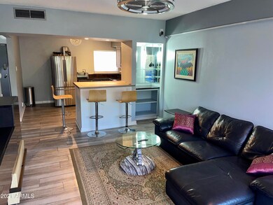 Windsor Place Condominiums unit C204, Phoenix, AZ 85012 - photo 2