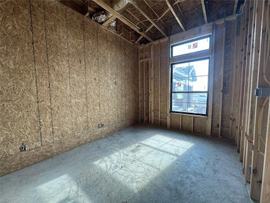 12055 E Lake Dr, Mont Belvieu, TX 77523 - photo 5